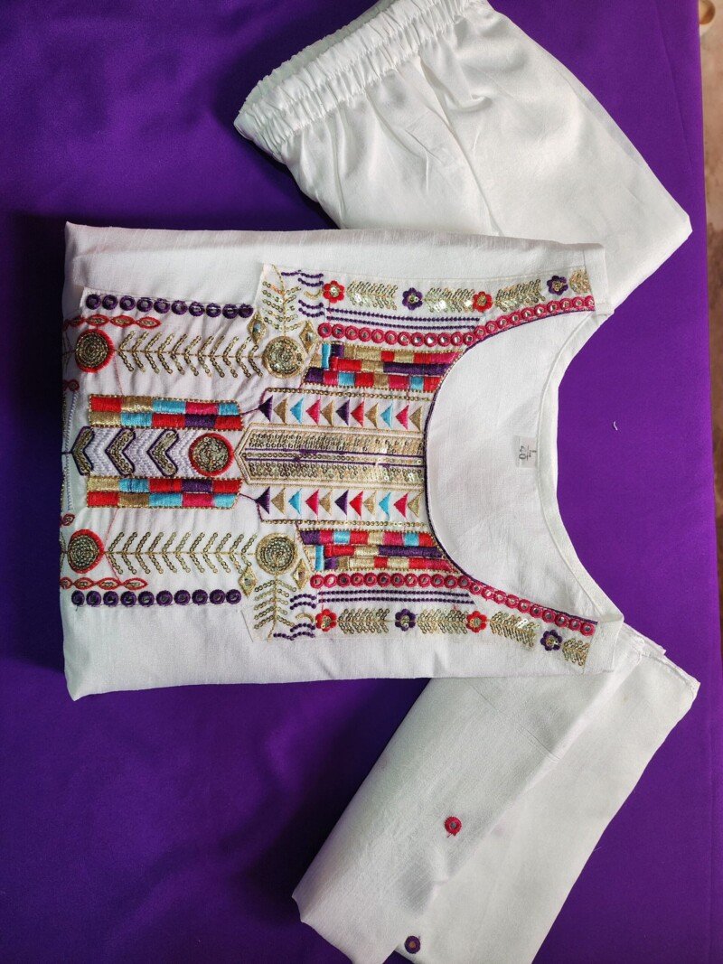 Beautiful White Chanderi Kurti Pant Dupatta Suit Readymade - Image 6