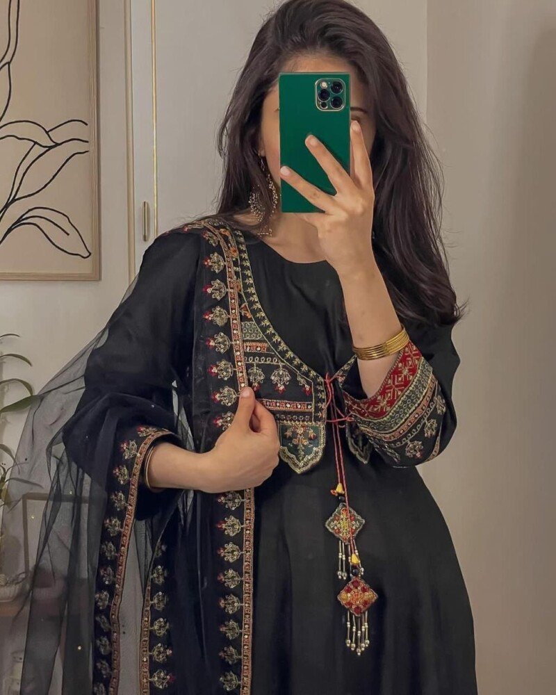 Beautiful Black Embroidered Silk Anarkali Suit Rreadymade - Image 3
