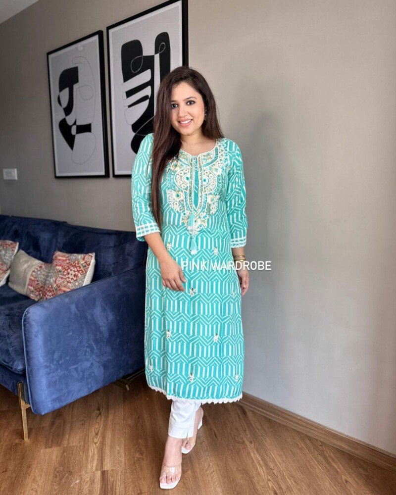Beautiful Cotton Embroidered  Kurta Set Readymade - Image 2