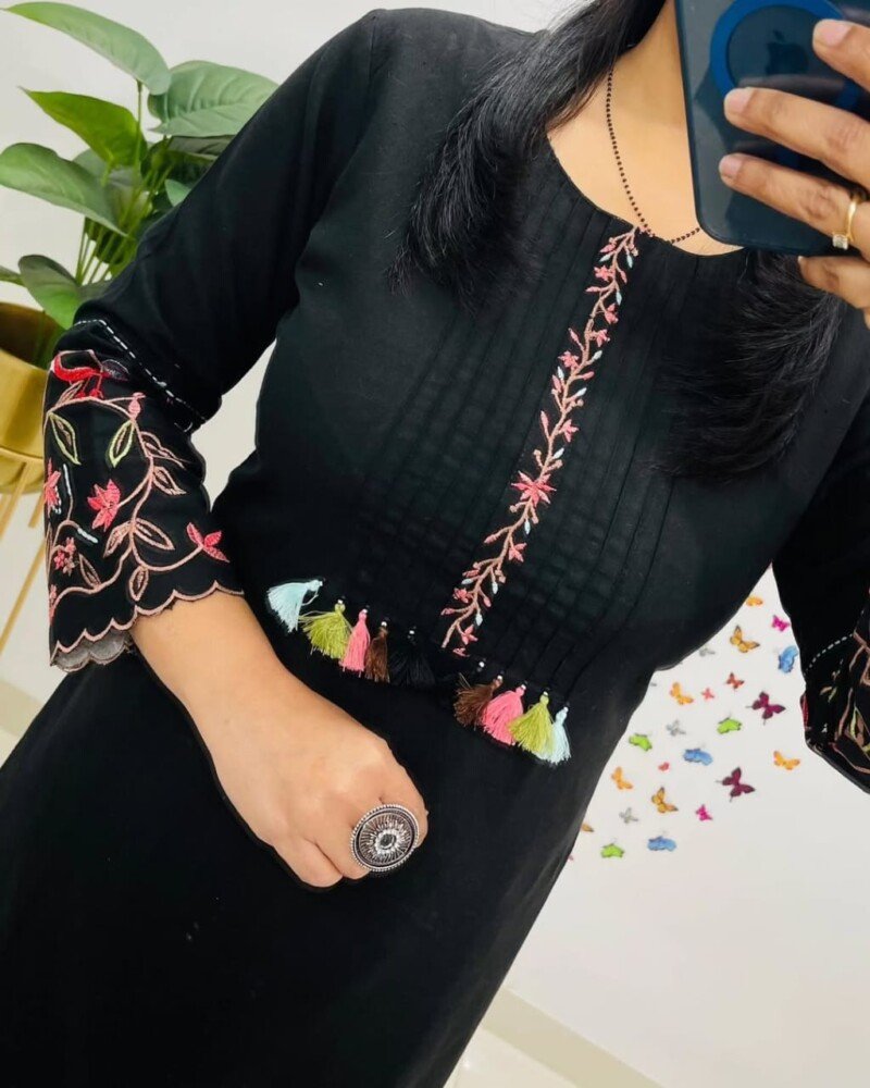 Beautiful Black Embroidered Cotton Printed Kurta Pant Suit - Image 3
