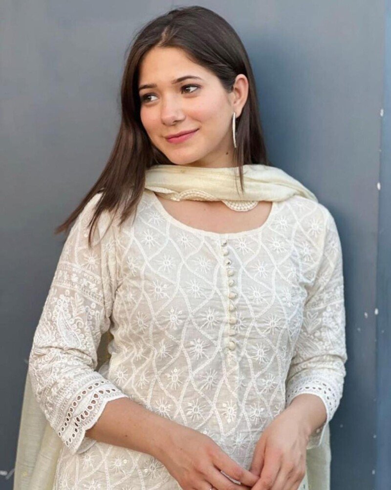 Beautiful White Chicken Kari 3Piece Kurta Afgani Pant Set - Image 5