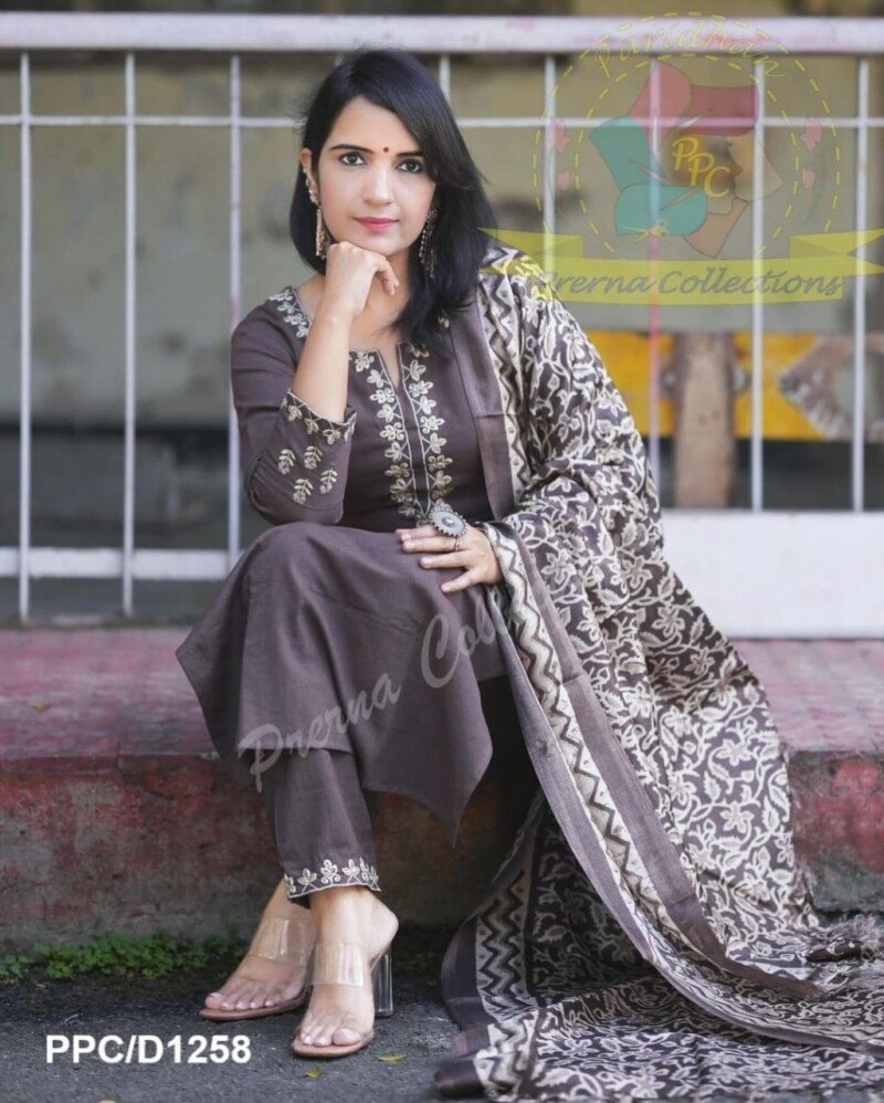 Beautiful  Cotton Embroidered Kurta Pant Dupatta Suit Readymade - Image 3