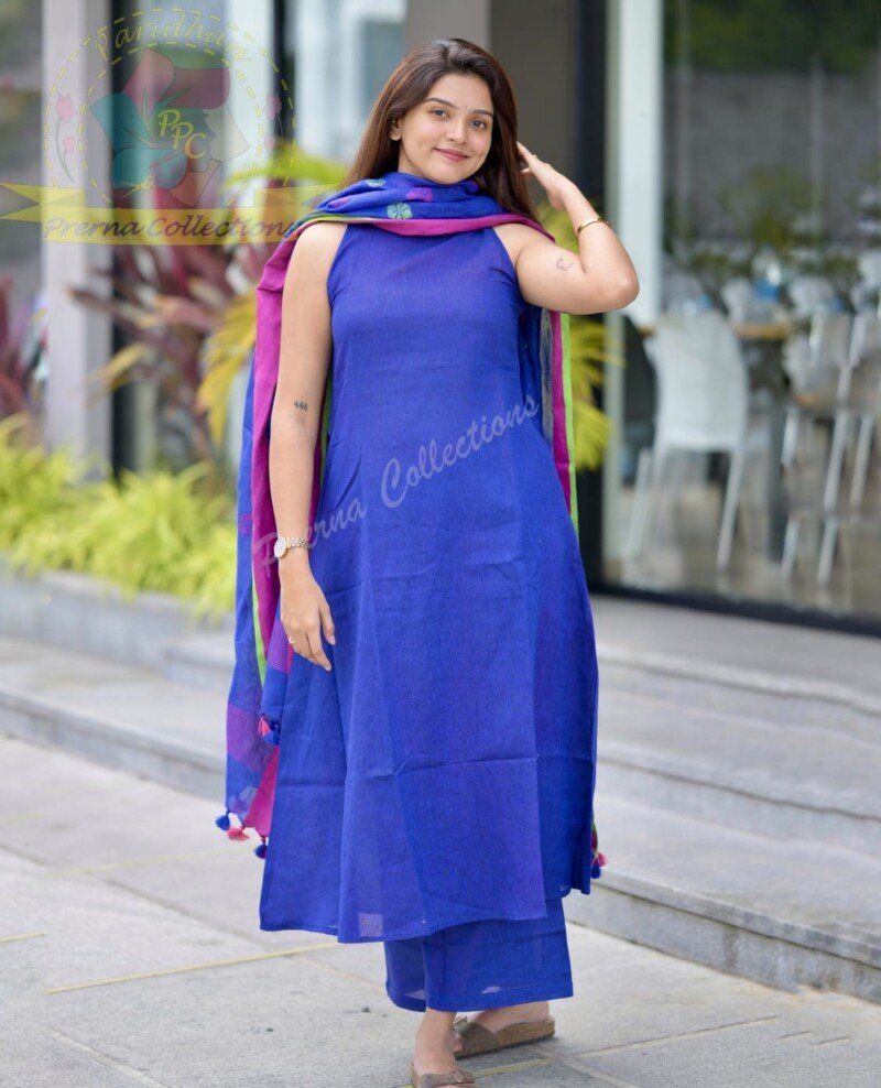 Wedding/Party Wear Pure Cotton Sleeveless Anarkali 3P. Suit - Image 4