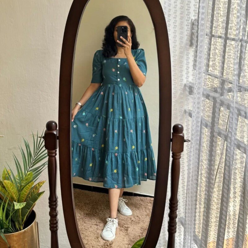 Beautiful Green Cotton Embroidered Short Anarkali Suit - Image 3
