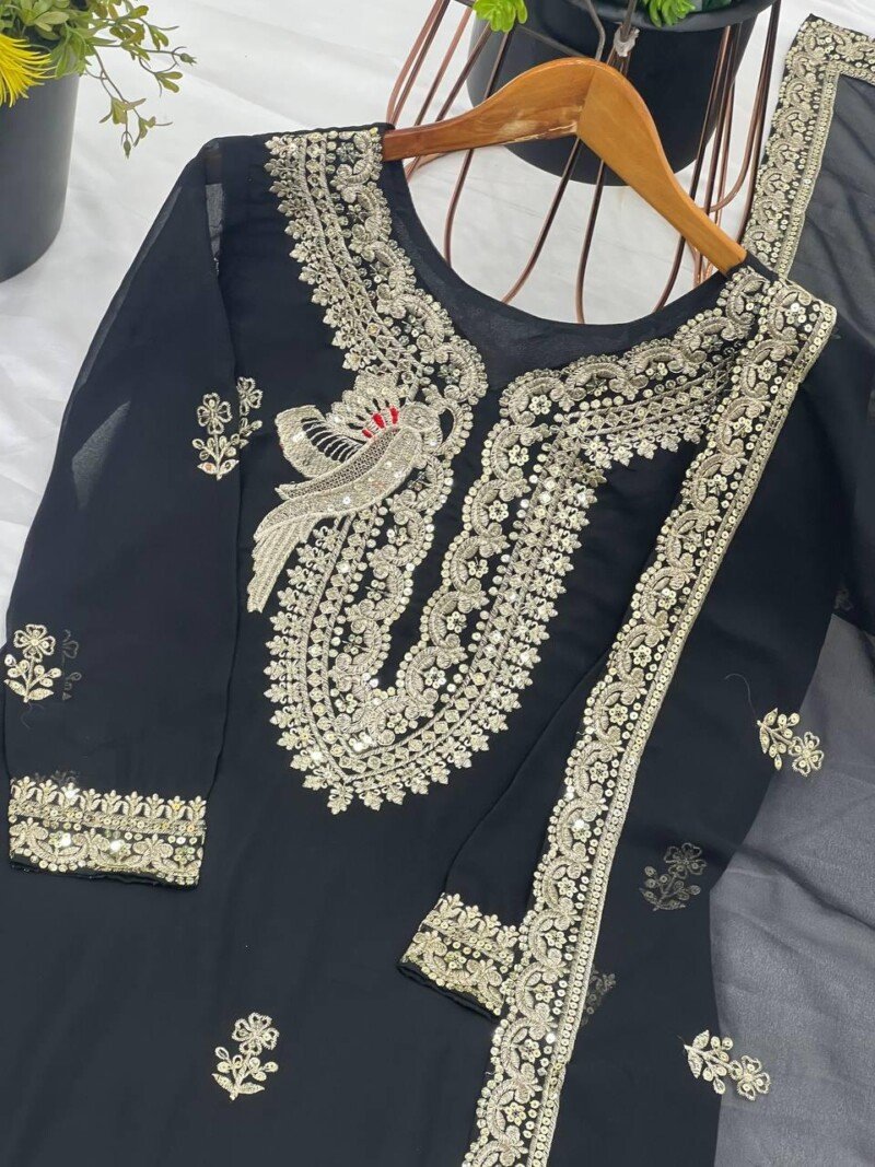 Wedding/party Wear Georgette Kurta  Set - Image 5