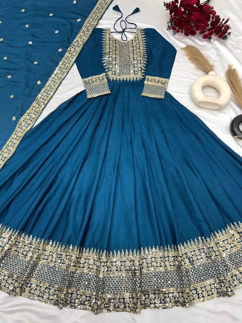 Party/Wedding wear Chinnon Embroidered Anarkali Suit - Image 9