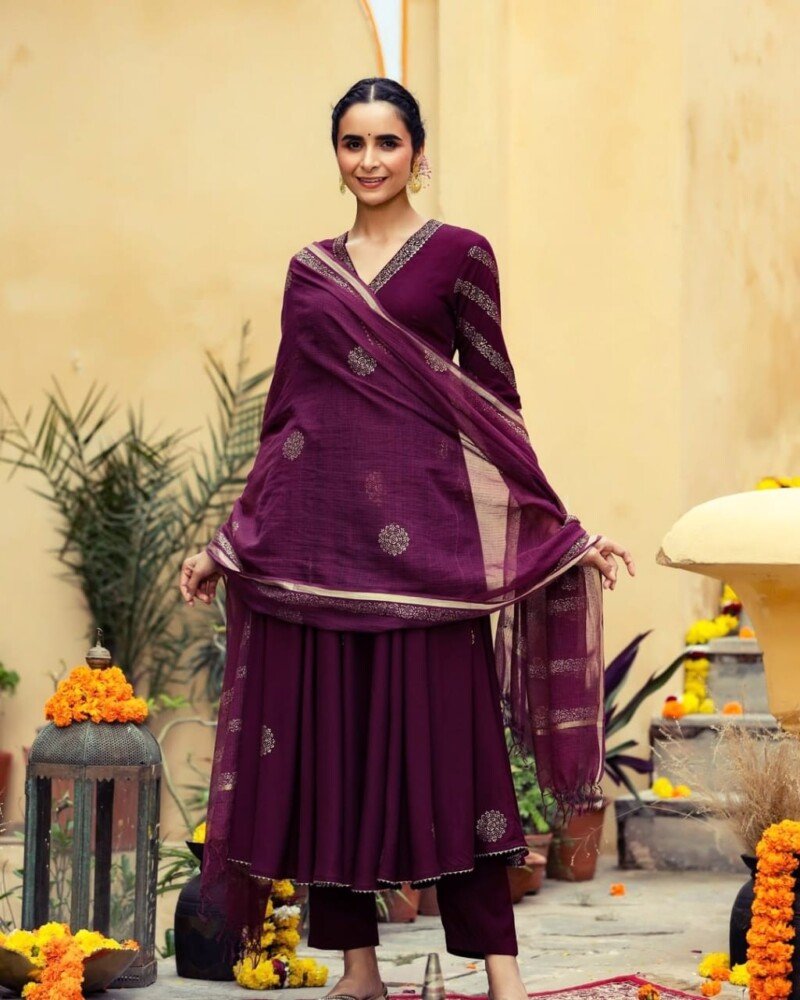 Beautiful Indian Traditional Wine Flared Anarkali 3p Readymade - Image 3