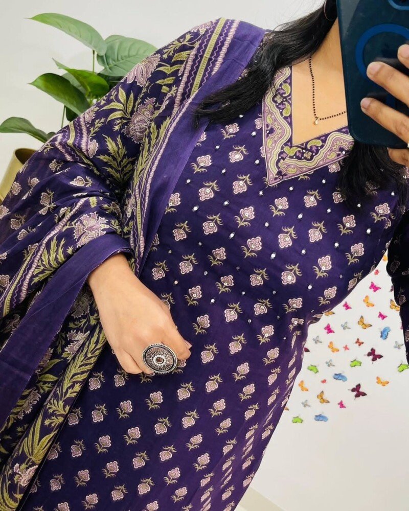Beautiful Blue Pure Cotton Block Printed Kurta Kurti Set - Image 3
