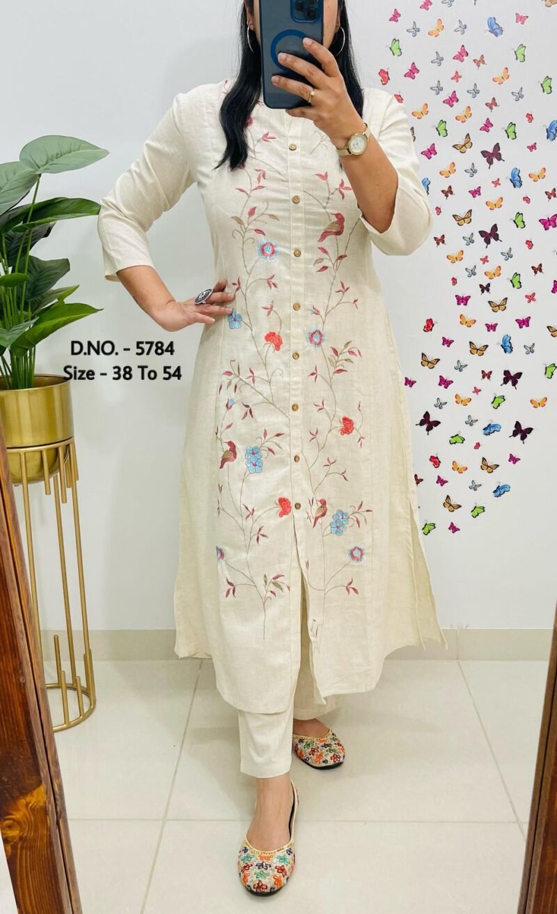 Plus/Regular Size Beautiful Cotton Slub Kurta With Pant Set Stitched - Image 5