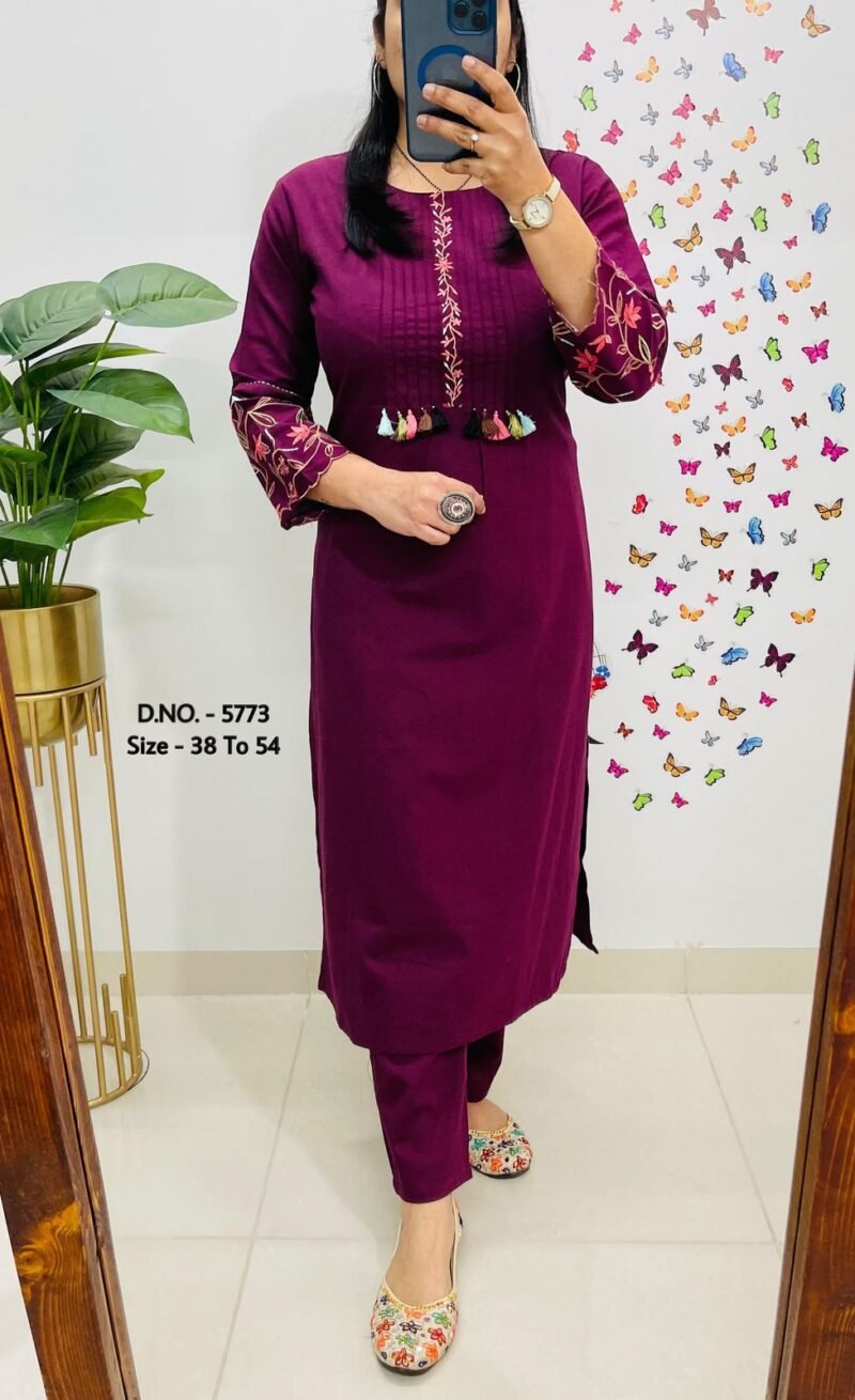 Plus/ Regular Size Embroidered Cotton Wine Kurta Set Readymade - Image 3
